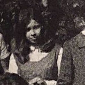 Meet your Posher, Annette